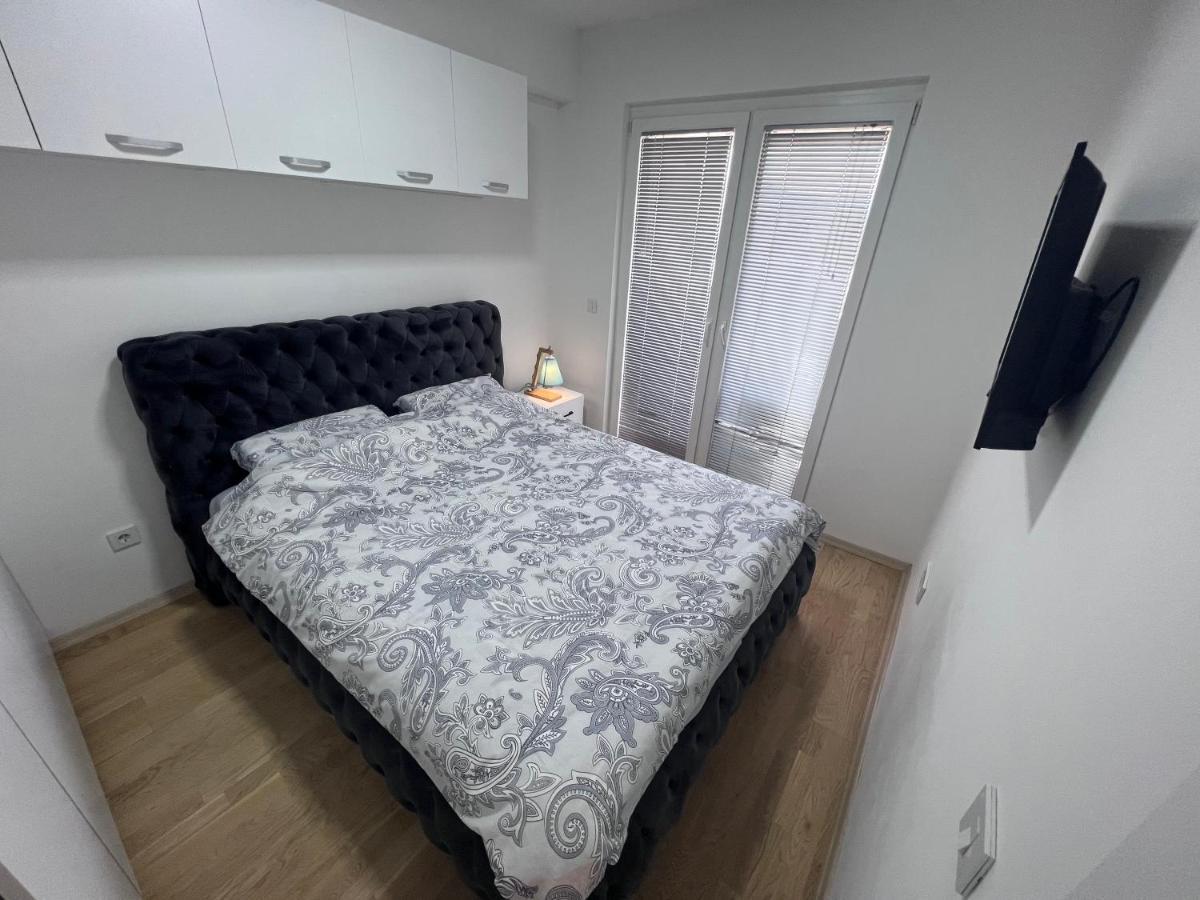 Urban Apartment 斯科普里 外观 照片
